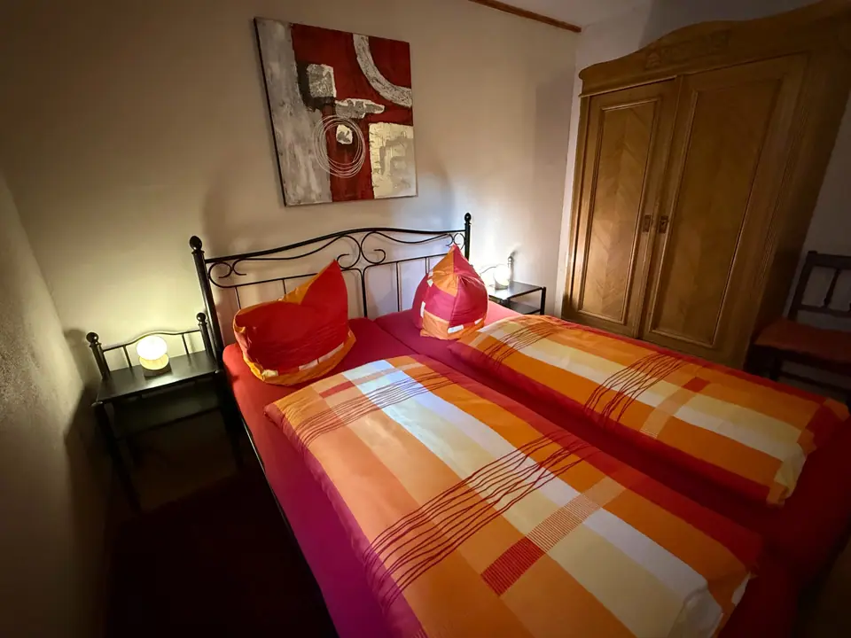 Schlafzimmer, mit Doppelbett